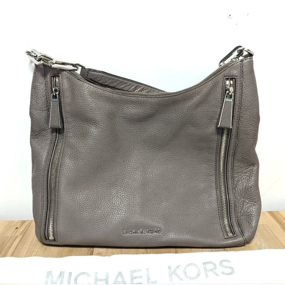 Michael Kors Grey Leather Shoulder Bag Large Zip Tabs Chain Detail